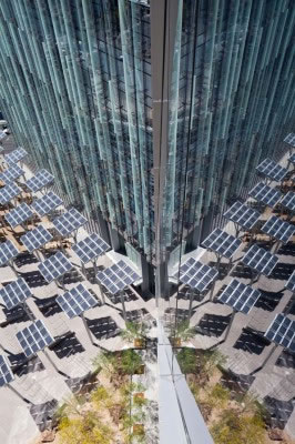 The LED-powered luminaires in the façade are expected to reduce annual energy costs by more than $400,000 and cut greenhouse gas emissions by 2,400 metric tons.