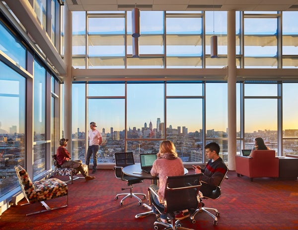 The top floor is home to the primary amenity: a space called the Sky Lounge, which is an immensely popular student hang out for studying and socializing. PHOTO: HALKIN | MASON PHOTOGRAPHY