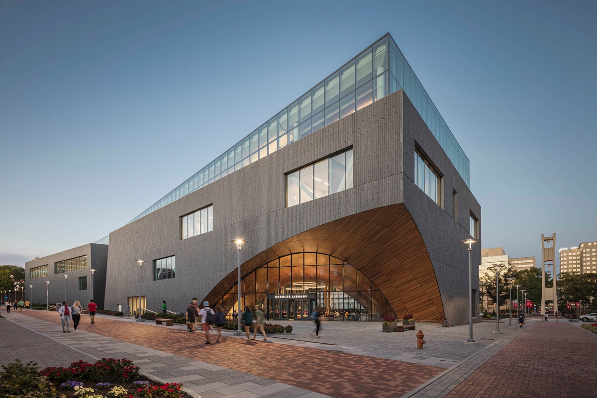 This Green Library in Philadelphia Uses Less Energy and Provides More Opportunity
