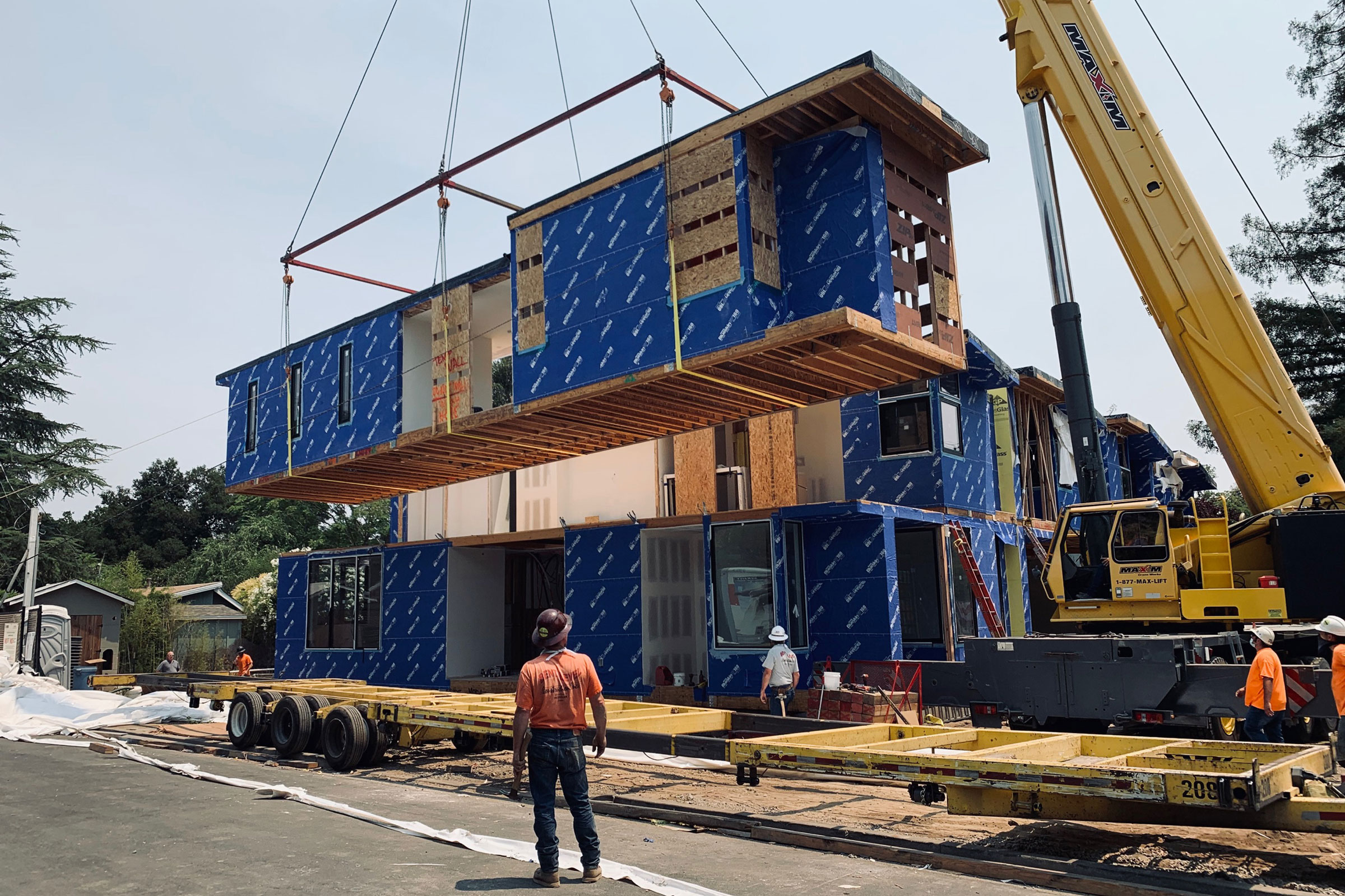 This Modern Prefab Building Was Constructed in Just 3 Days