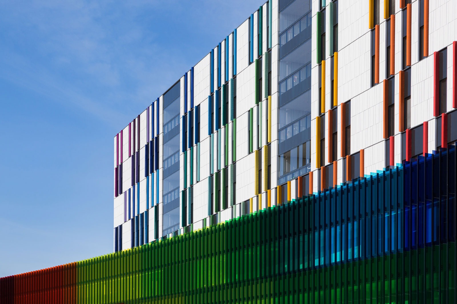 An Expert’s Guide to Ceramic Facade Systems