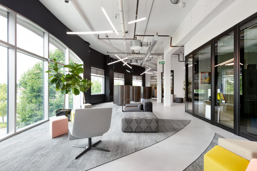 Csv Architects Maximized Space And Biophilia For Mitel In Ontario