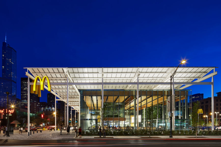 LEED examples in the us Carol Ross Barney mcdonalds Kendall McCaugherty, Hall+Merrick Photographers gbd magazine 02