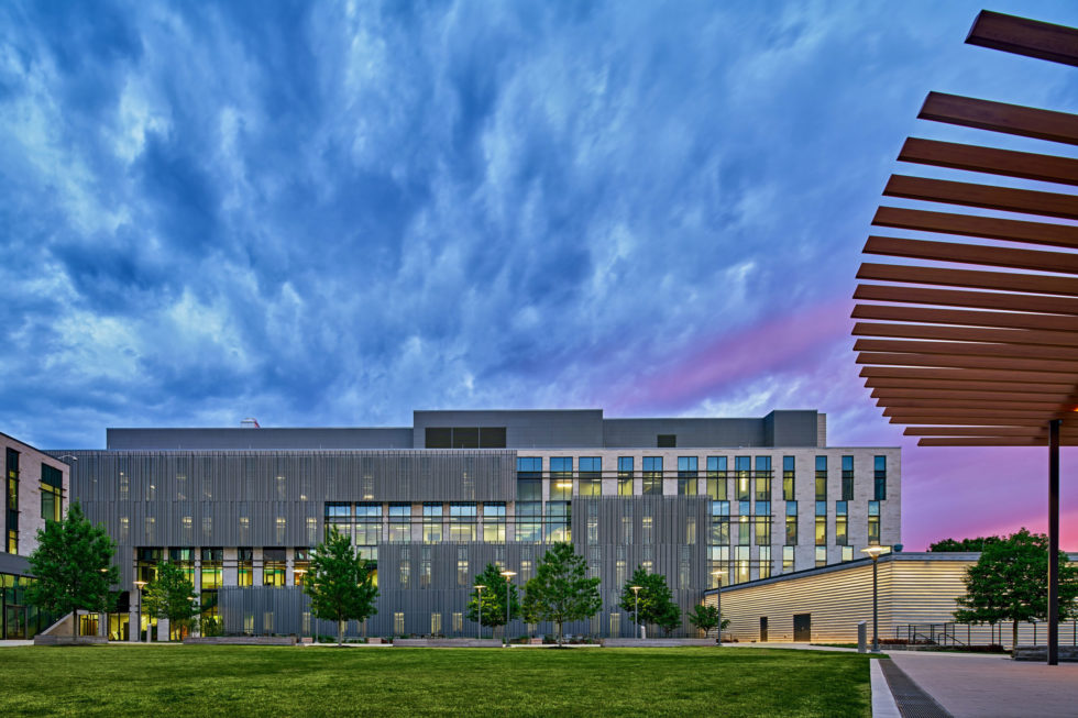 UT Dallas Sciences Building Uses Zinc to Put Science on Display - gb&d