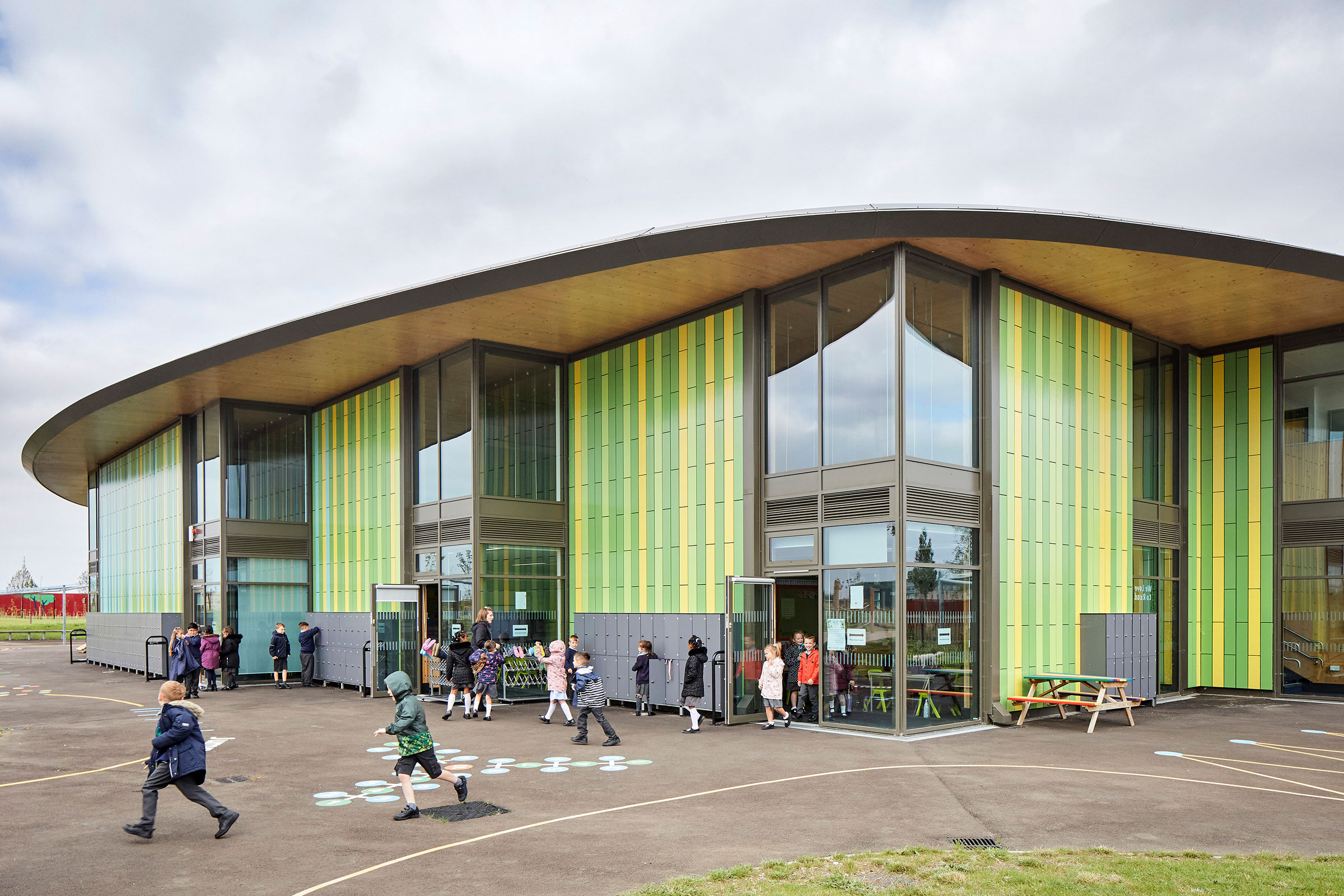 Wintringham Primary Academy Blends Indoor and Outdoor Learning