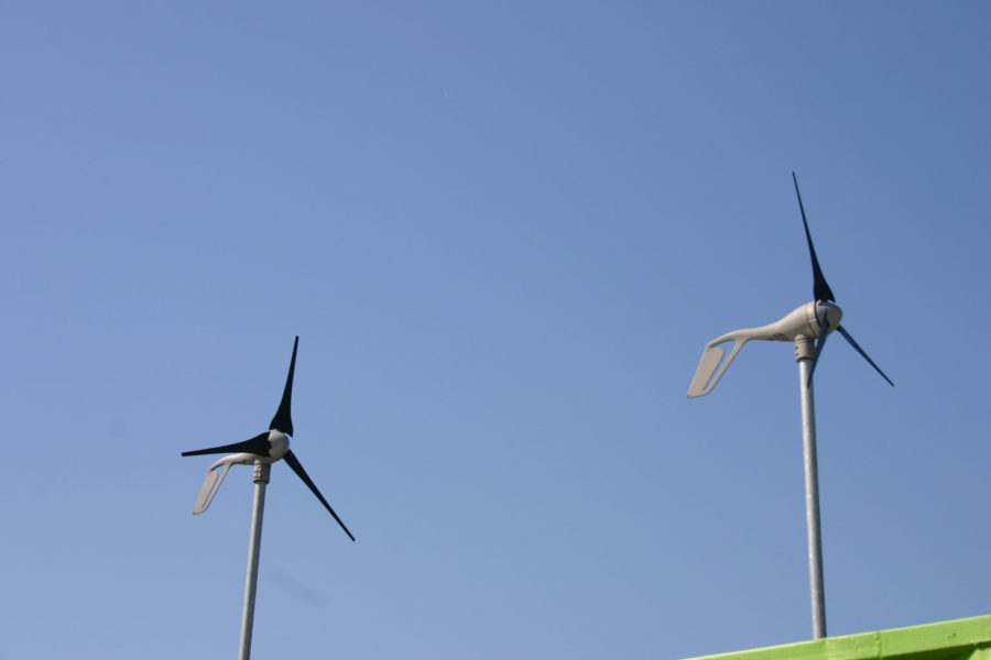 small-wind-turbine-for-home-02