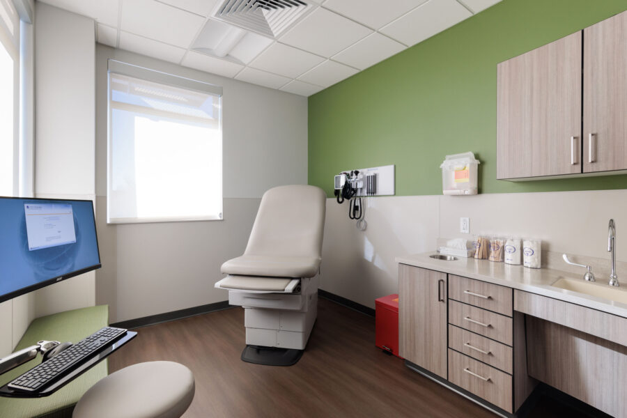 mohawk-healthcare-Serenity-Sheet_PCHC-East-Side-Clinic_Installation_RTA-Architects_Photo-No.0583_David-Lauer