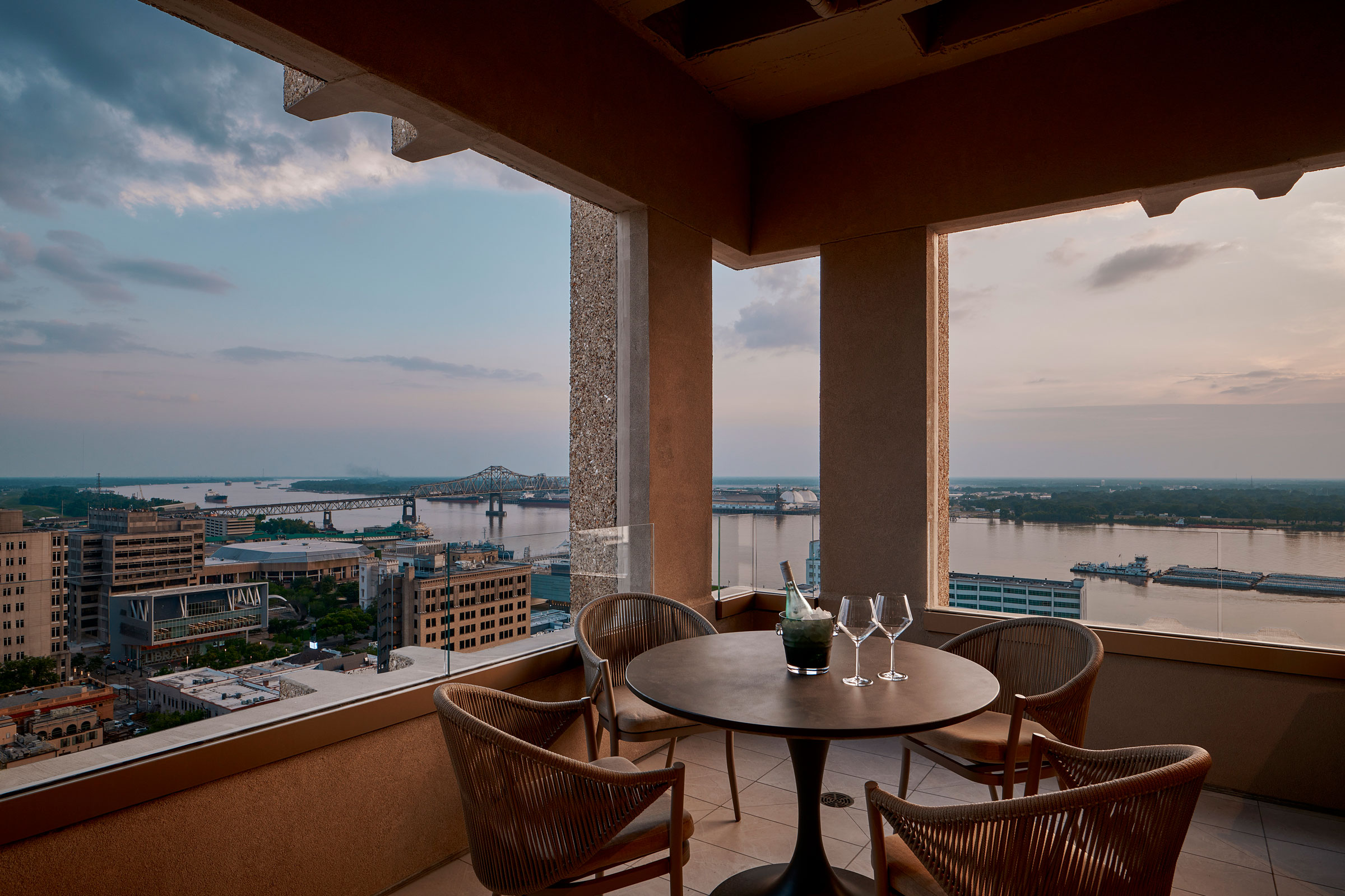 Office-to-Residential-Conversion-Proof_RivermarkCentre_Balcony-01