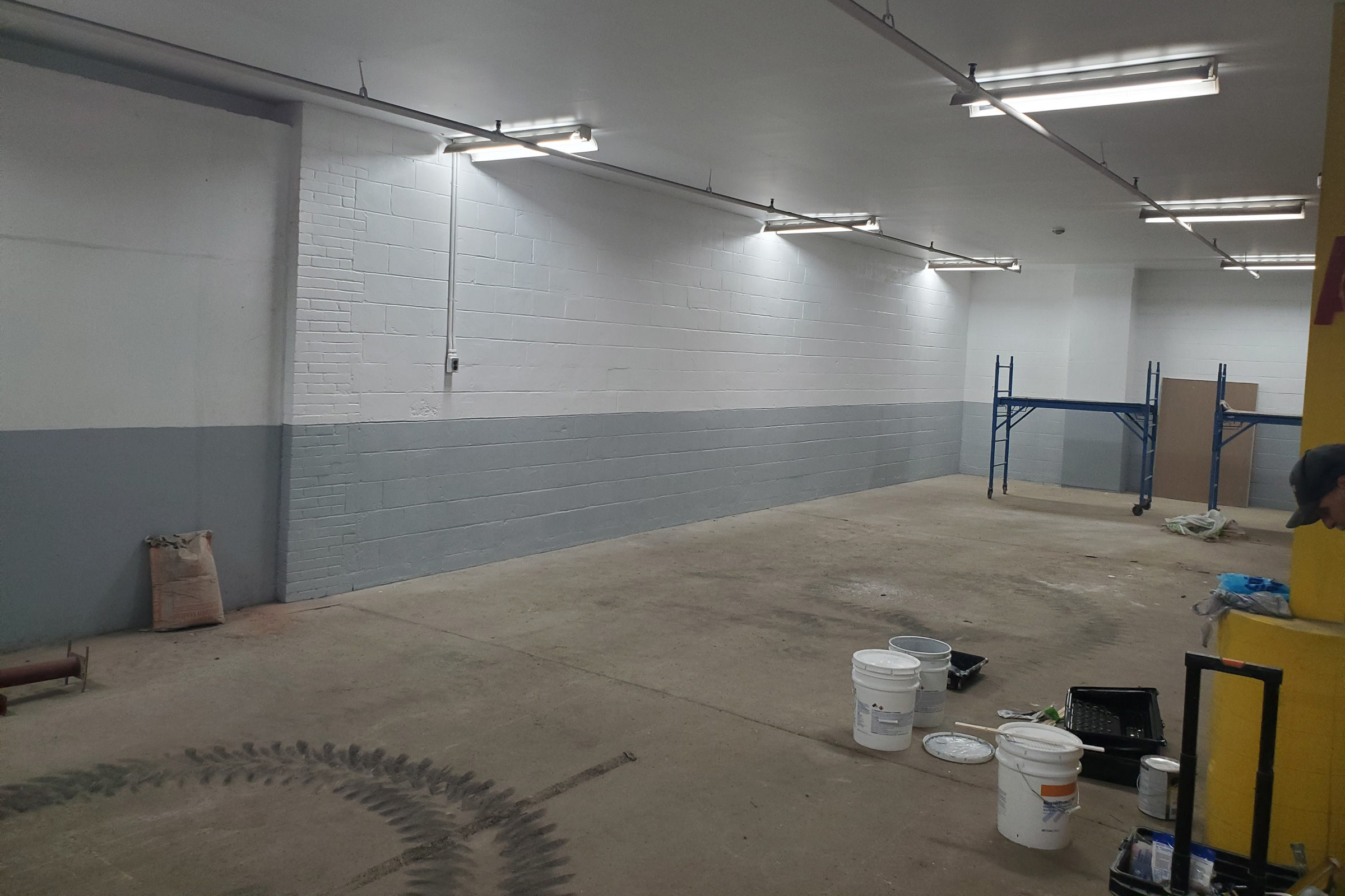 pro-GCP-CMU-wall-after-injection-grouting-and-re-painting.--(1)