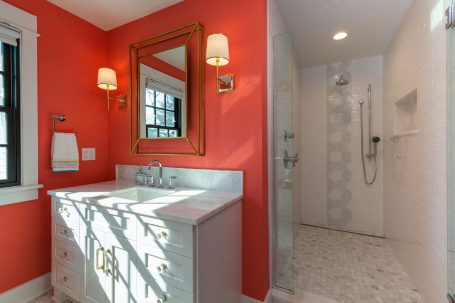 Sustainable-Shower-Drains-Quickdrain_Aberdeen_Lifestyle_Showerline_Stream_bathroom