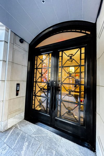 connected-door-entry--Ultra_Entrance_BlackIronGate_Edited