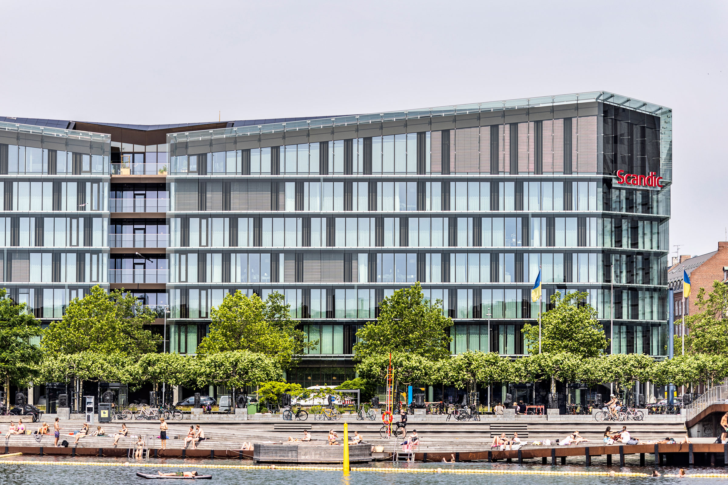 design-at-Scandic-Spectrum-exterior-facade-(1)