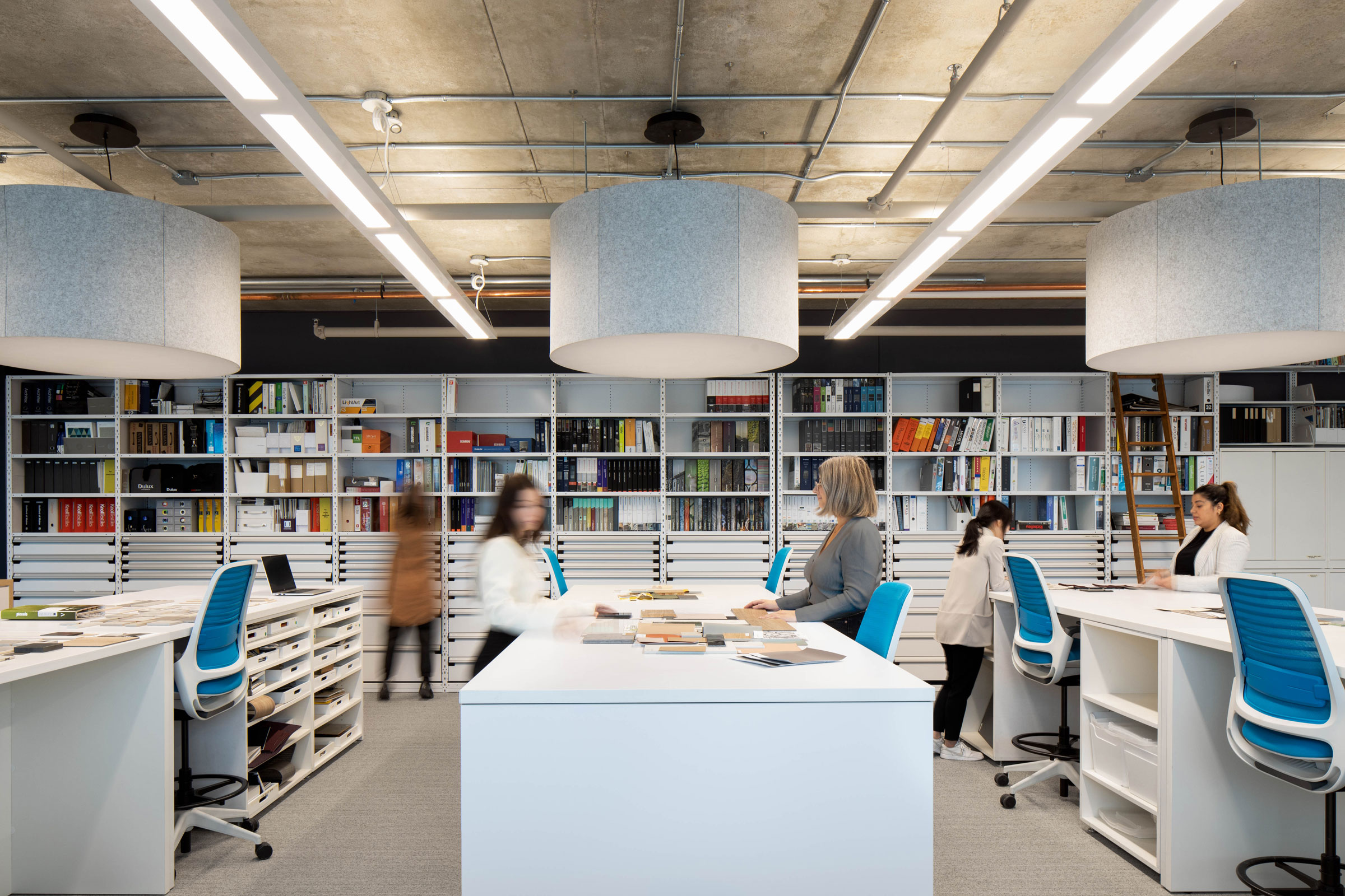 BDP Quadrangle platinum inside