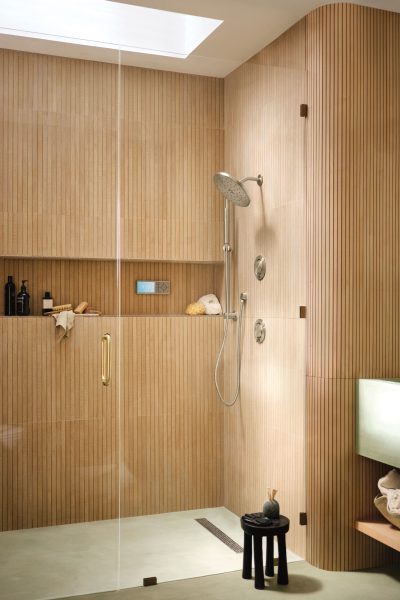 Connected-Water-Systems-Smart-Shower