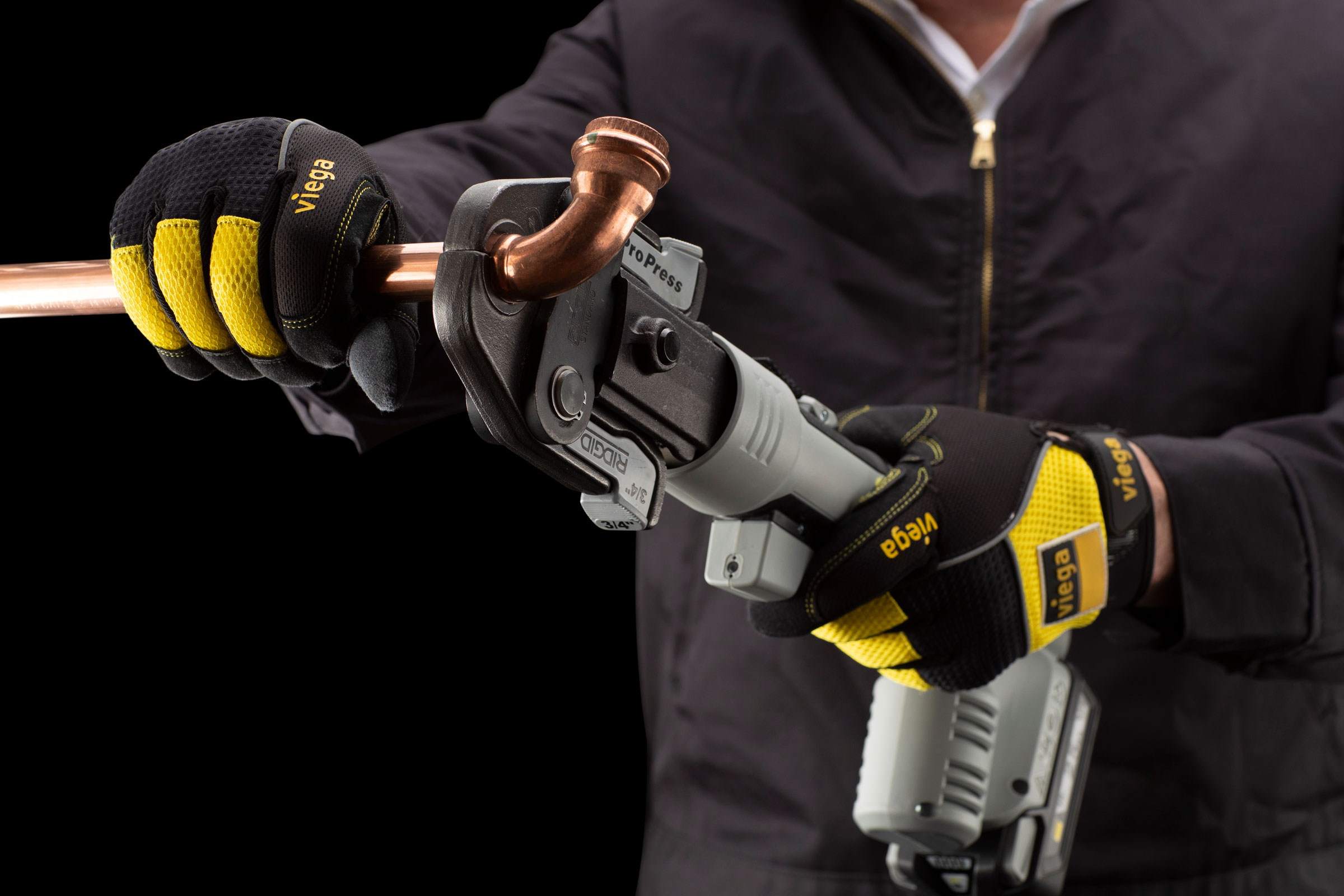 How the Right Pipe and Fitting Solutions Can Improve Health Care Spaces