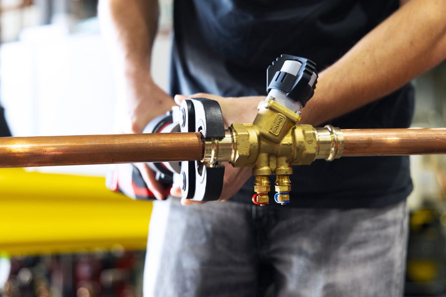 Fitting-Solutions-Health-Care-VIEGA_J2A8920-EDITED