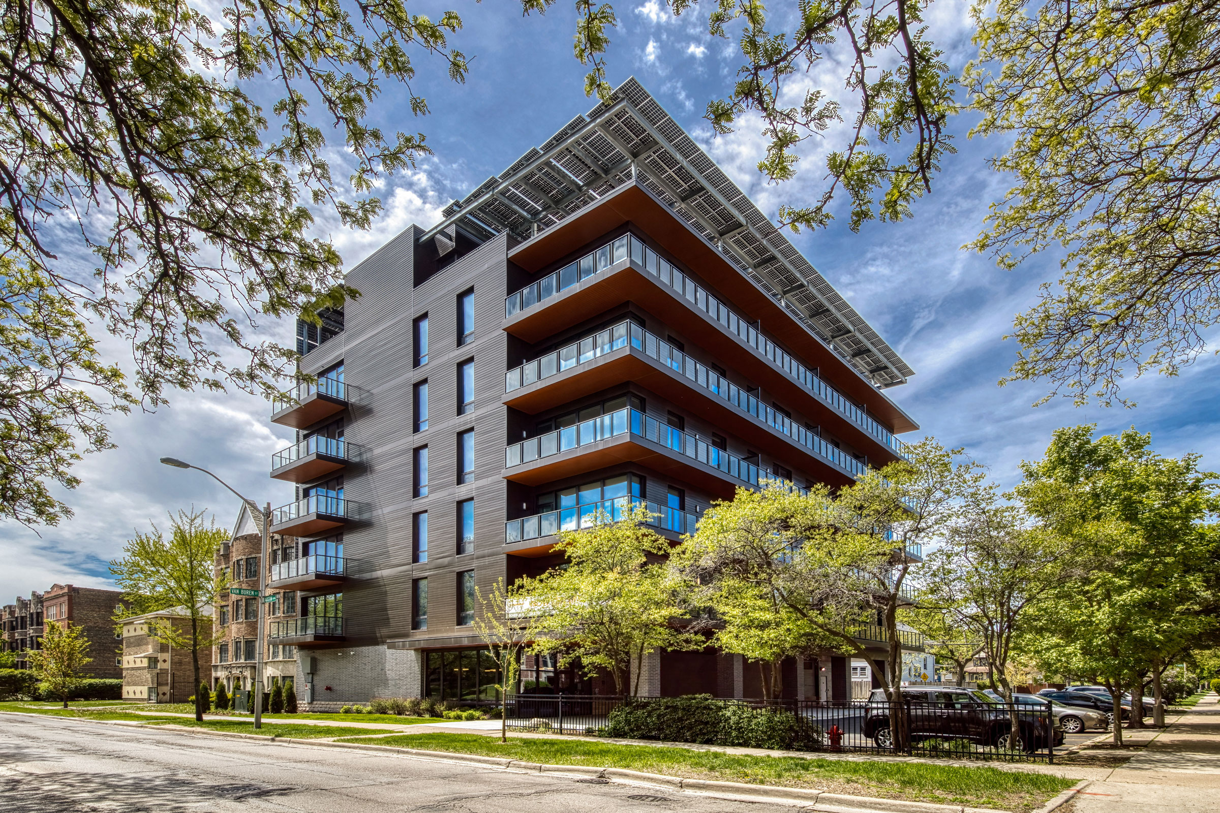 Phius-design-competition-2025-pierce-at-7-van-buren-Exterior1