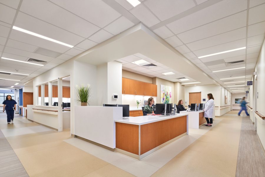 Wilmot-Sanz-250327_UVAInfusionCenter_shot3_0135