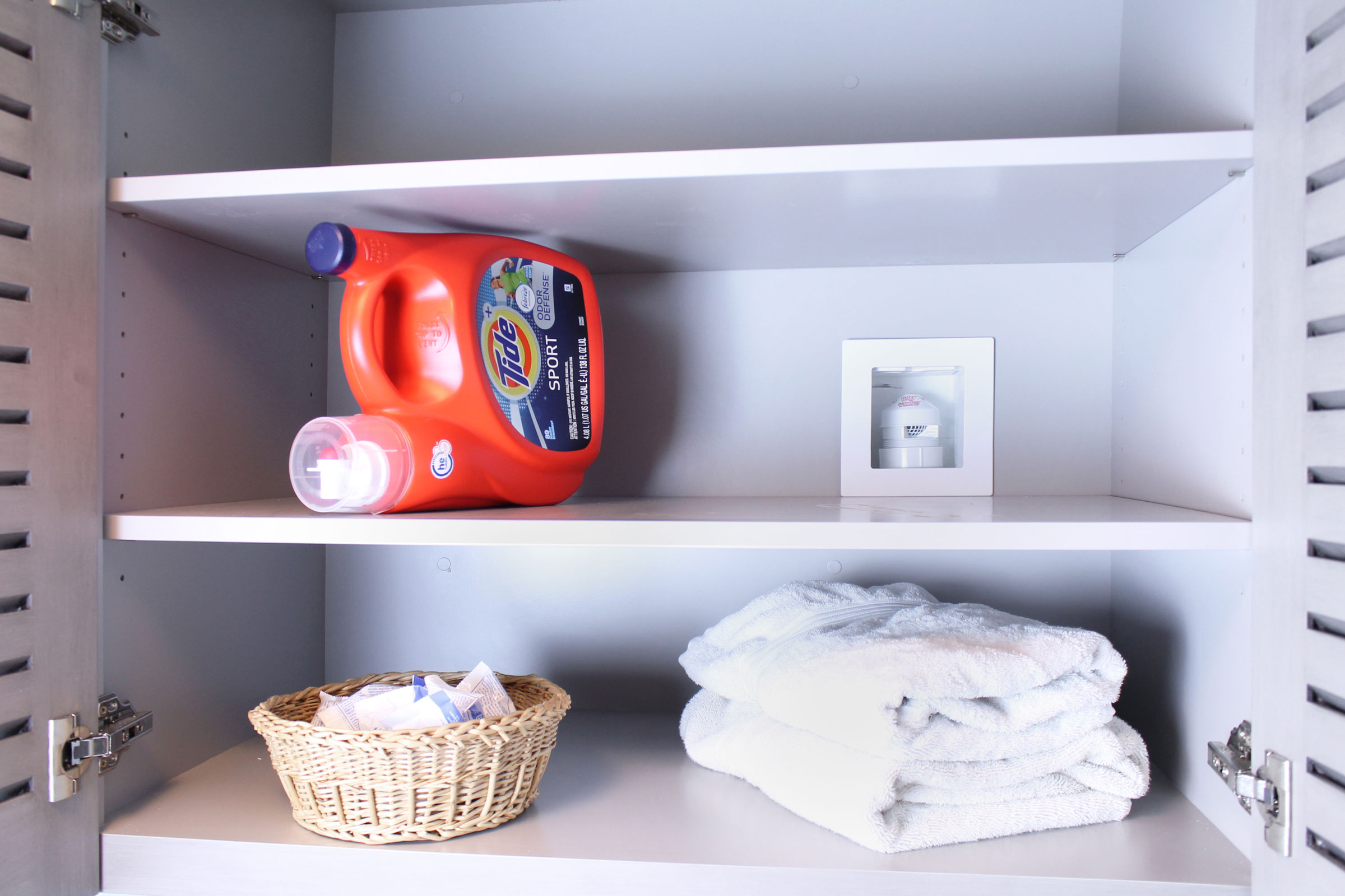 Air-Admittance-Valves--Oatey_Moda_Lifestyle_Laundry-4.09.55-PM