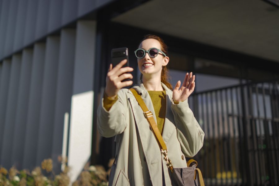 Multifamily Access smartphone 02